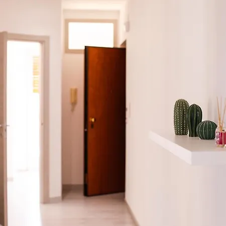 Sofíta - Rooms&apartment 4* SantʼAgata di Militello