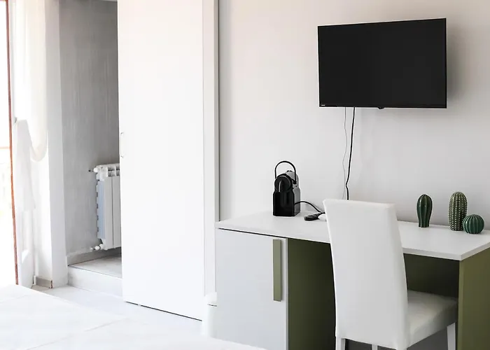 Sofita - & 4* SantʼAgata di Militello